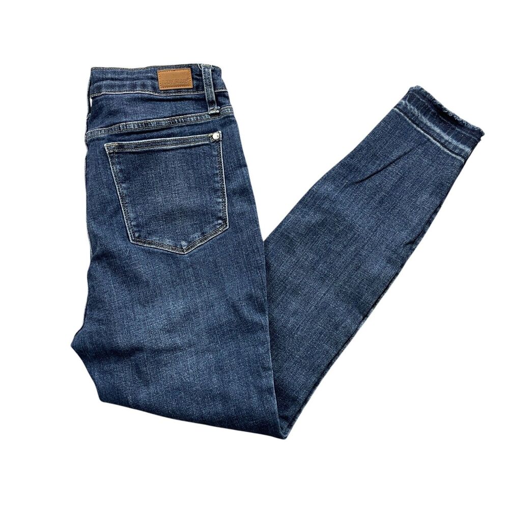 Judy Blue‎ 15/32 Jeans Blue Cotton Blend Skinny Raw Hem Pockets